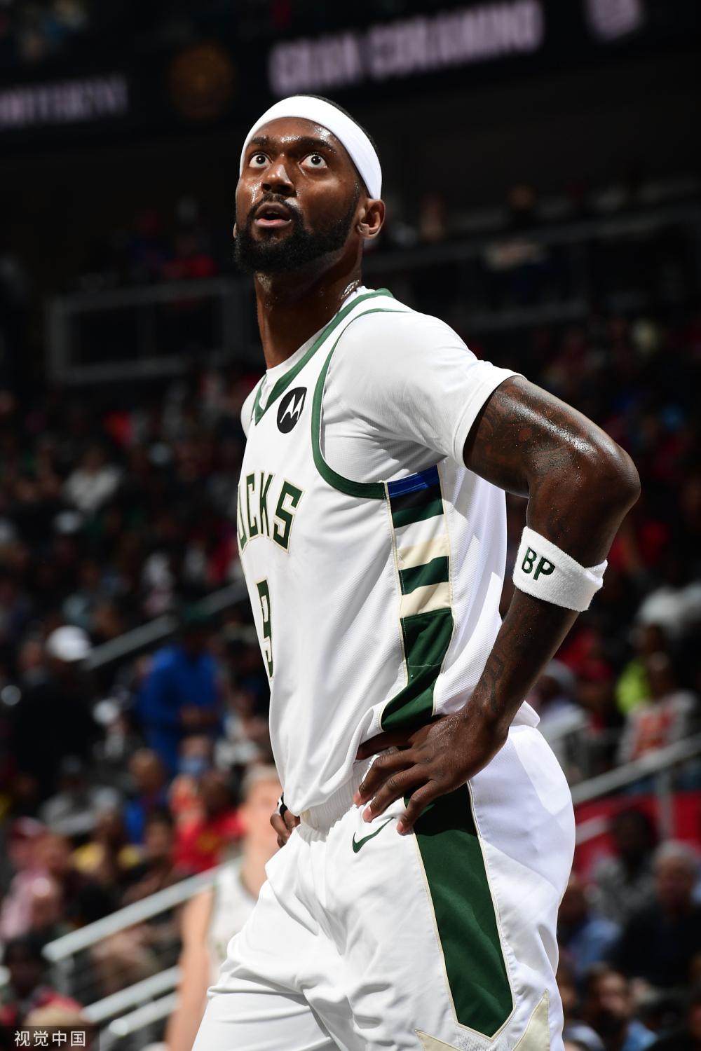 表现如何 表现如何