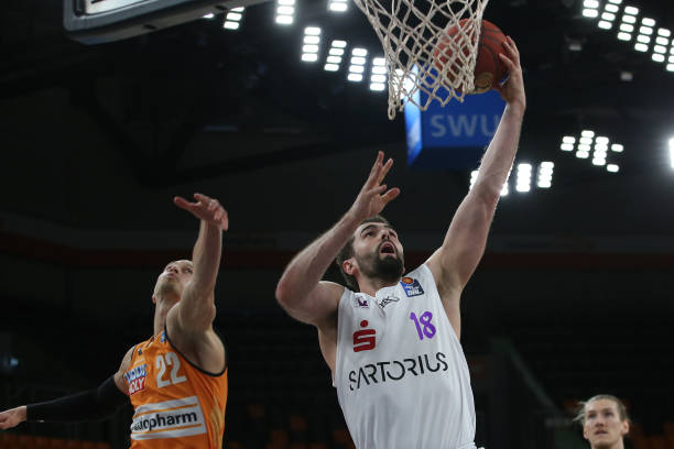 球迷送上了 球迷送上了